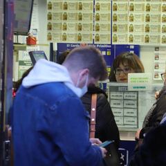 Premios Lotería de Navidad: ¿qué cantidad se puede cobrar en la administración?