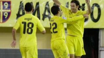 <b>ARROLLADOR.</b> El Villarreal firmó ante el Sevilla uno de sus mejores partidos.