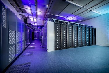 El estadio del Ajax se iluminará con 148 baterías de coches eléctricos