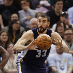 Golpe de autoridad del triplista Marc Gasol (22) y los Grizzlies en Utah