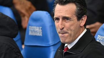 Aston Villa's Spanish head coach Unai Emery looks on ahead of kick-off in the English Premier League football match between Brighton and Hove Albion and Aston Villa at the American Express Community Stadium in Brighton, southern England on May 5, 2024. (Photo by Glyn KIRK / AFP) / RESTRICTED TO EDITORIAL USE. No use with unauthorized audio, video, data, fixture lists, club/league logos or 'live' services. Online in-match use limited to 120 images. An additional 40 images may be used in extra time. No video emulation. Social media in-match use limited to 120 images. An additional 40 images may be used in extra time. No use in betting publications, games or single club/league/player publications. / 