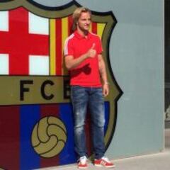 Rakitic ya está en Barcelona: "No vengo para sustituir a Xavi"