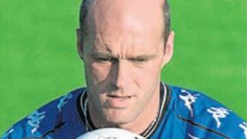 El ex defensa blanco trabaja ahora en el Feyenoord.