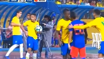 Fueron a por 谷l y no entr車 al trapo: la reacci車n de Vinicius tras recibir un cabezazo