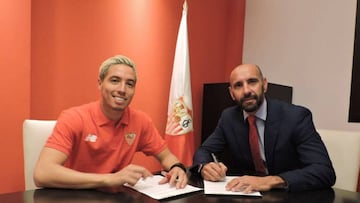 Samir Nasri signs for Sevilla on season-long loan
