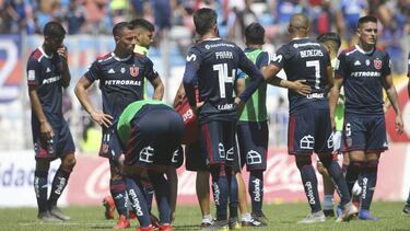 La U en zona de descenso