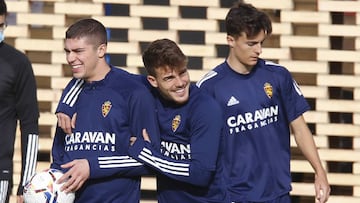 Zanimacchia, Chavarr&iacute;a y Franc&eacute;s, en un entrenamiento del Real Zaragoza.