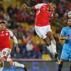 Futbolistas de la A y la B declaran cese de actividades