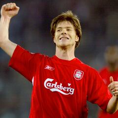 Descubre qué futbolistas jugaron en el Liverpool y en el Real Madrid