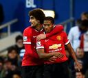 Fellaini y Wilson resuelven otro partido gris del United