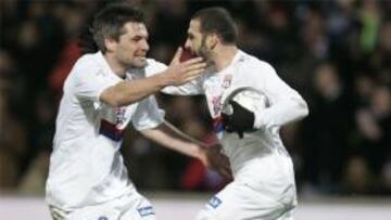 Lisandro López salva al Lyon, que desperdicia el tropiezo de los favoritos