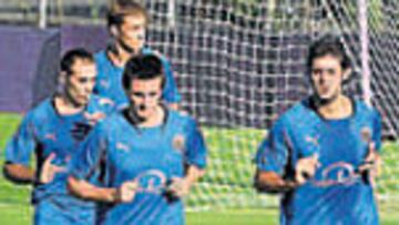 El equipo prepara el choque.