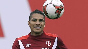 Racing quiere a Paolo Guerrero