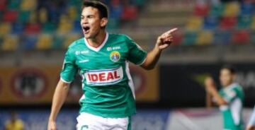 Defensa central de Morelia, procedente de Chile.