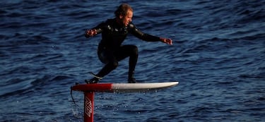 El hydrofoil llega hasta la bahía de La Concha