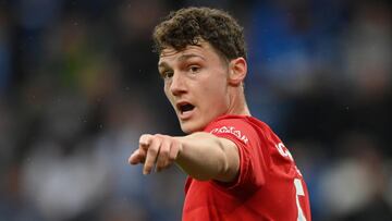 Bayern lose Pavard to metatarsal injury ahead of Chelsea clash