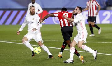 I?aki williams y Dani Carvajal.