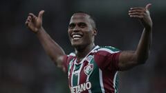 Jhon Arias celebrando un gol con Fluminense en la victoria sobre River Plate por Copa Libertadores.