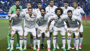 El equipo tipo elegido (2016) a excepción de Varane por Pepe y de Marcelo por Coentrao.