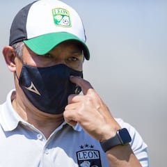 Ignacio Ambriz, cerca de renovar contrato como técnico del León
