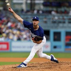 When does MLB Spring Training end? When are the official rosters announced?