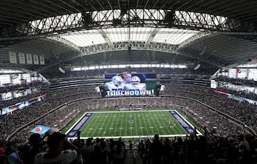 Estadio: AT&T Stadium
Asistencia promedio: 90,929
Asistencia total: 727,432