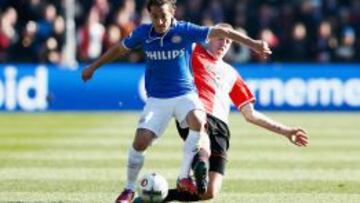 El PSV llega a un acuerdo con el Valencia por Guardado