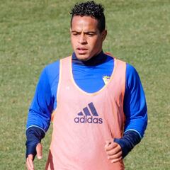 La carrera por el lateral izquierdo que parece ir ganando Bijker