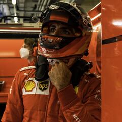 Hamilton fastidió el día a Sainz