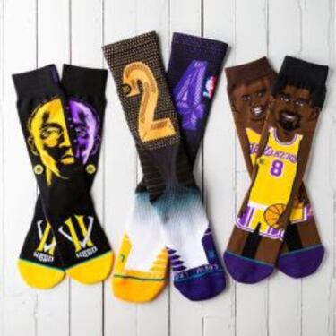 El último abrazo Kobe-Curry y los calcetines de la suerte