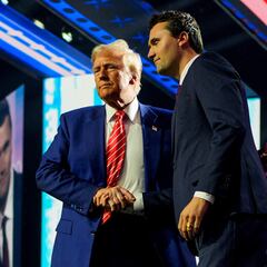 ¿Quién era Charlie Kirk, el influencer pro-Trump que recibió un disparo y falleció en un evento en la Universidad de Utah?