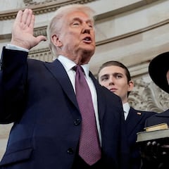 El detalle de la toma de posesión de Trump: No puso su mano sobre la Biblia cuando prestó juramento
