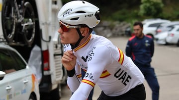 Juan Ayuso, en un entrenamiento con la Selección española en Zúrich.