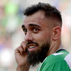 Borja Iglesias refuses to play for Spain with Luis Rubiales in charge