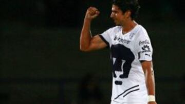 Eduardo Herrera anotó su primer gol en Primera División el victoria de Pumas sobre Monterrey por 2-1 en la Fecha 3 del Apertura 2011.