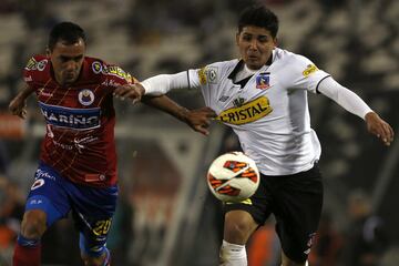 El zurdo jugó dos partidos. El 2015 se fue a Cadiz, pero luego regresó a Santiago Wanderers. Hoy es futbolista de Unión Española.