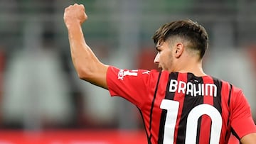 Brahim enamora y ‘hereda’ el cántico de Kaká y Weah