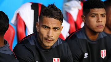 SARANSK, RUSSIA - JUNE 16:  Paolo Guerrero of Peru looks on prior to the 2018 FIFA World Cup Russia group C match between Peru and Denmark at Mordovia Arena on June 16, 2018 in Saransk, Russia.  (Photo by Elsa/Getty Images)