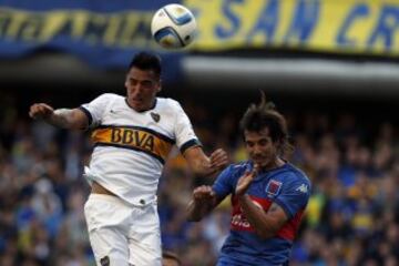 Buenos Aires 01 Noviembre 2015
Boca Juniors vs Tigre, por la fecha 29 del Torneo Julio Humberto Grondona en el Estadio Alberto J. Armando
gol Fabian Monzon
Foto Gustavo Ortiz