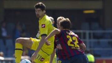 Arizmendi, frente al Barça B.
