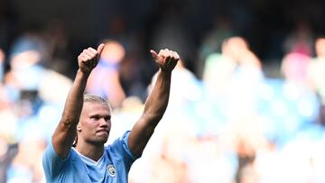 Manchester City's Norwegian striker #09 Erling Haaland celebrates. (Photo by Oli SCARFF / AFP)