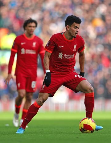 El extremo colombiano disputó 32 minutos en la victoria 3-1 de Liverpool ante Cardiff City por la FA Cup. El guajiro realizó una asistencia.