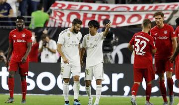 Nacho y Kubo, en el Real Madrid-Bayern amistoso del verano de 2019 en Estados Unidos en la International Champions Cup.