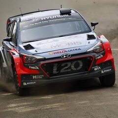 Citroën piensa en fichar a Thierry Neuville para 2017