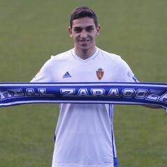 Sanabria: "Soy técnico y puedo ayudar en el balón parado y aportar mucho recorrido"