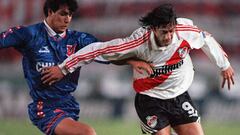 Los 5 partidos que quedaron en la historia entre la U y River Plate