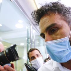 Nuevo parte médico sobre la salud de Maradona: "La recuperación nos asombra"