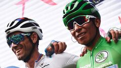 Valverde y Nairo, durante uno de los podios de la carrera.