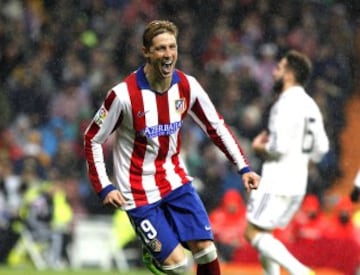 Celebración del segundo gol de Fernando Torres. 1-2.