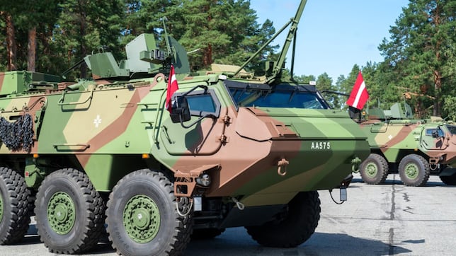 Una antigua república soviética está transfiriendo blindados turboalimentados a Ucrania